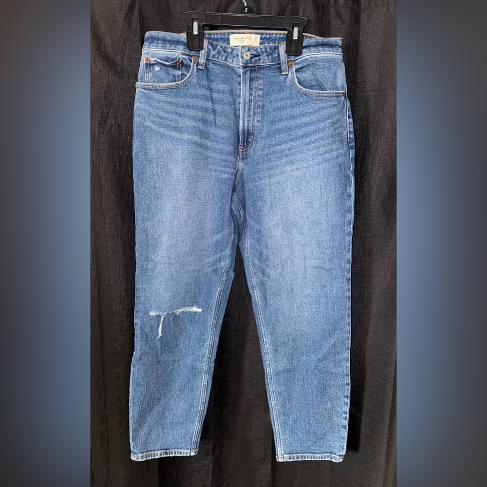 Abercrombie curve love mom jeans